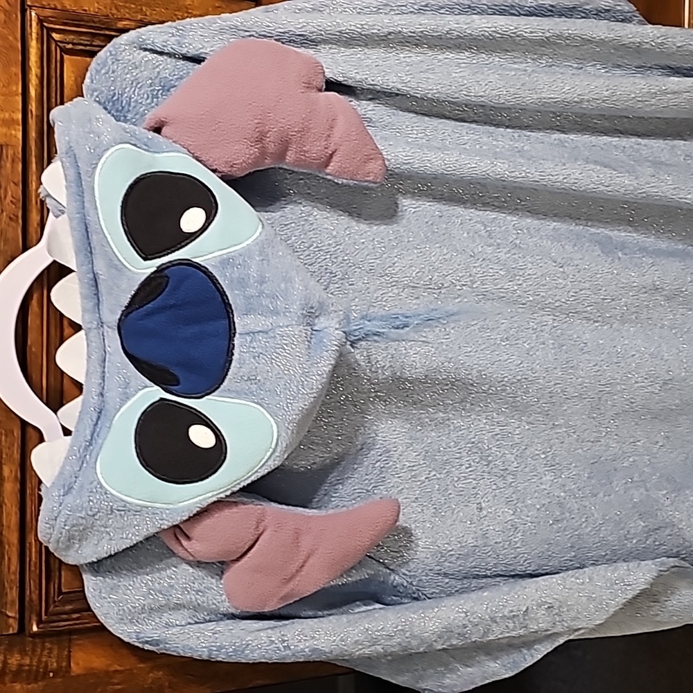 Womens sz small OHANA Stitch shimmer soft sleepwear!!! Disney - Picture 6 of 7